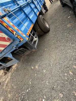 Mistibishi Lorry