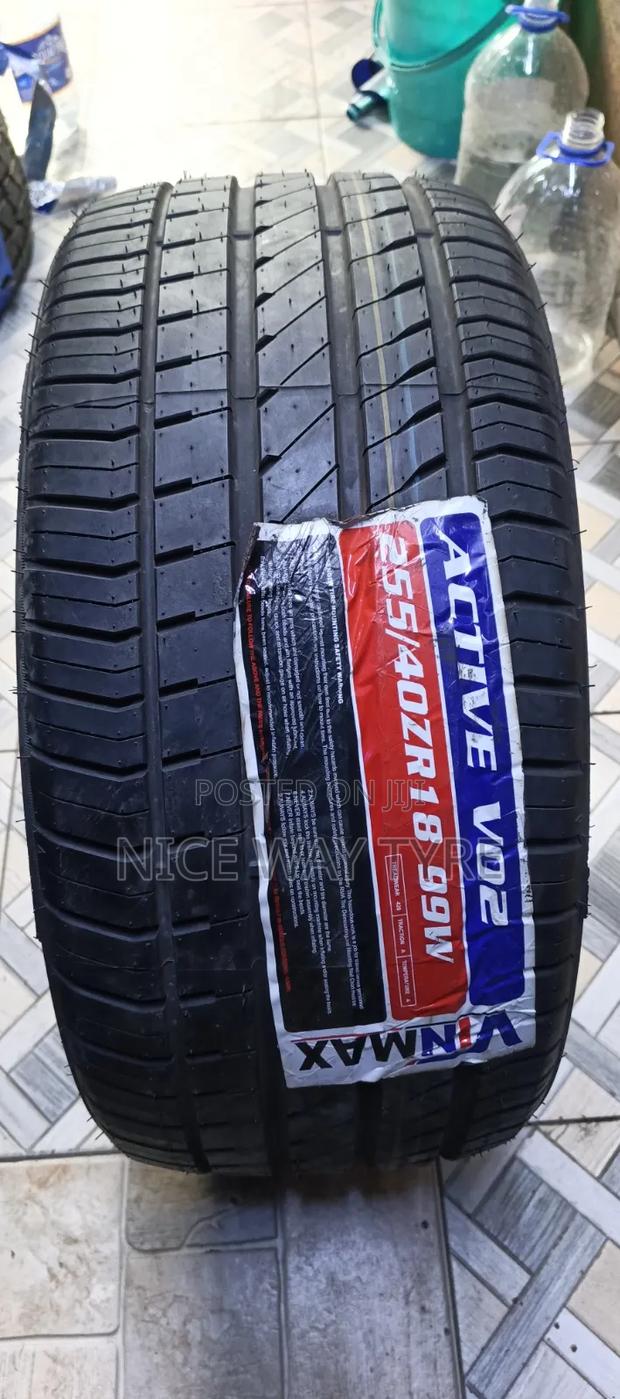 255/40r18 Active Tyres - main view