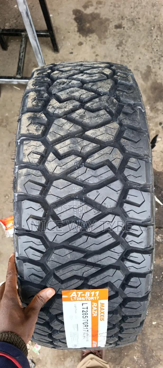 285/70r17 Maxxis Tires - thumbnail 2