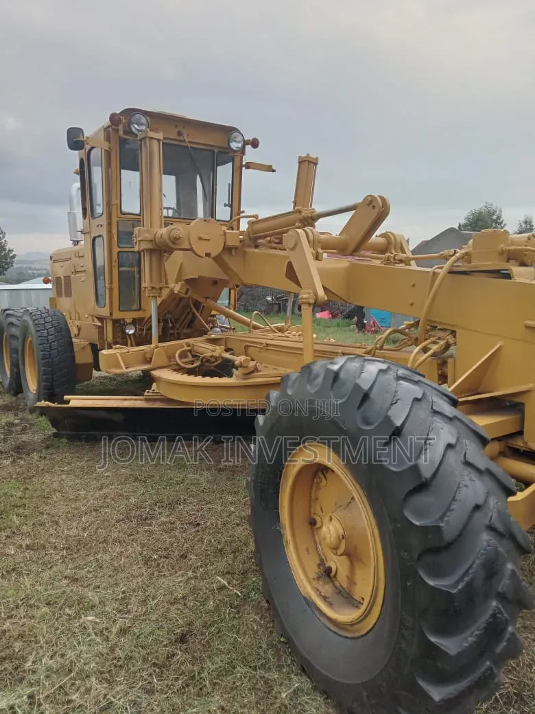 Grader for Hire