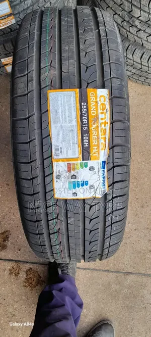 255/70r15 Centara