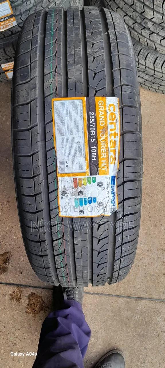 255/70r15 Centara