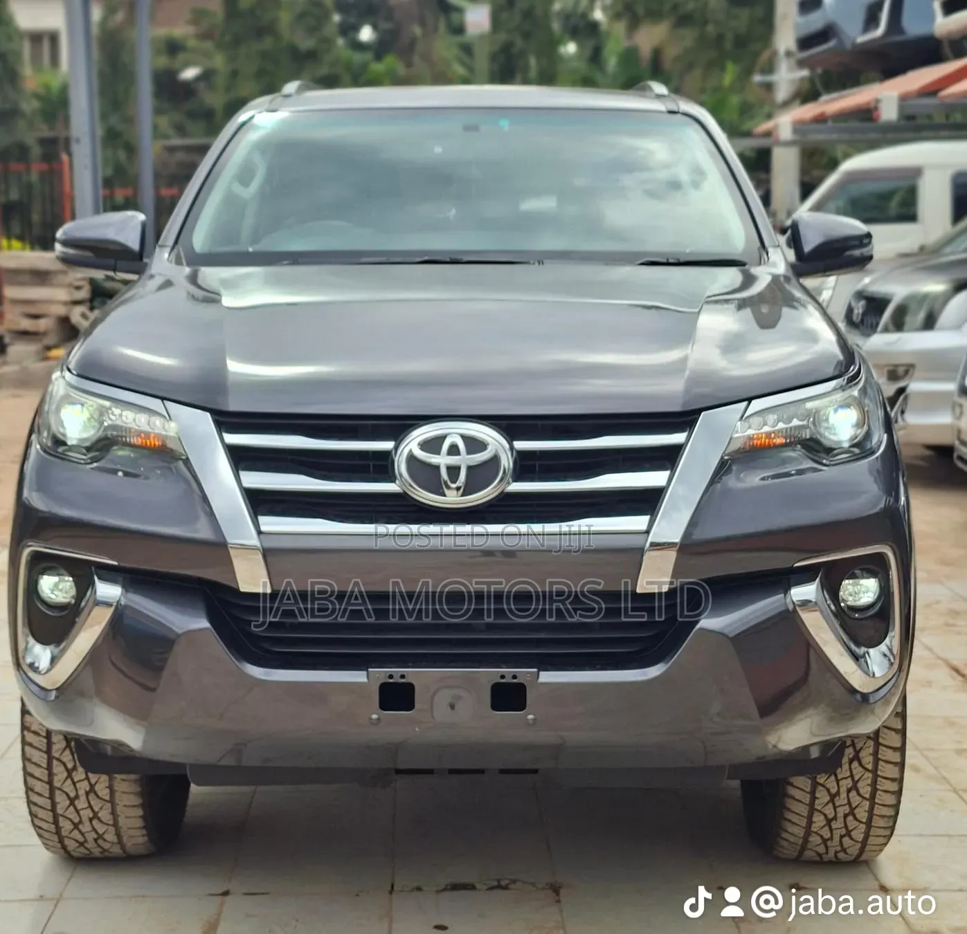 Toyota Fortuner 2019 Brown