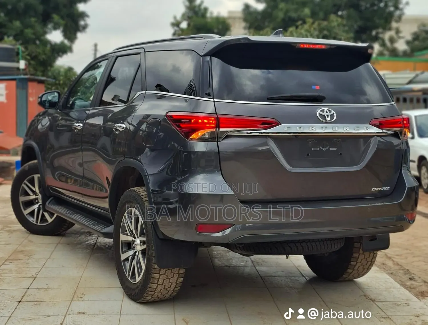 Toyota Fortuner 2019 Brown