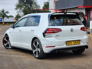 Volkswagen Golf GTI 2015 Silver