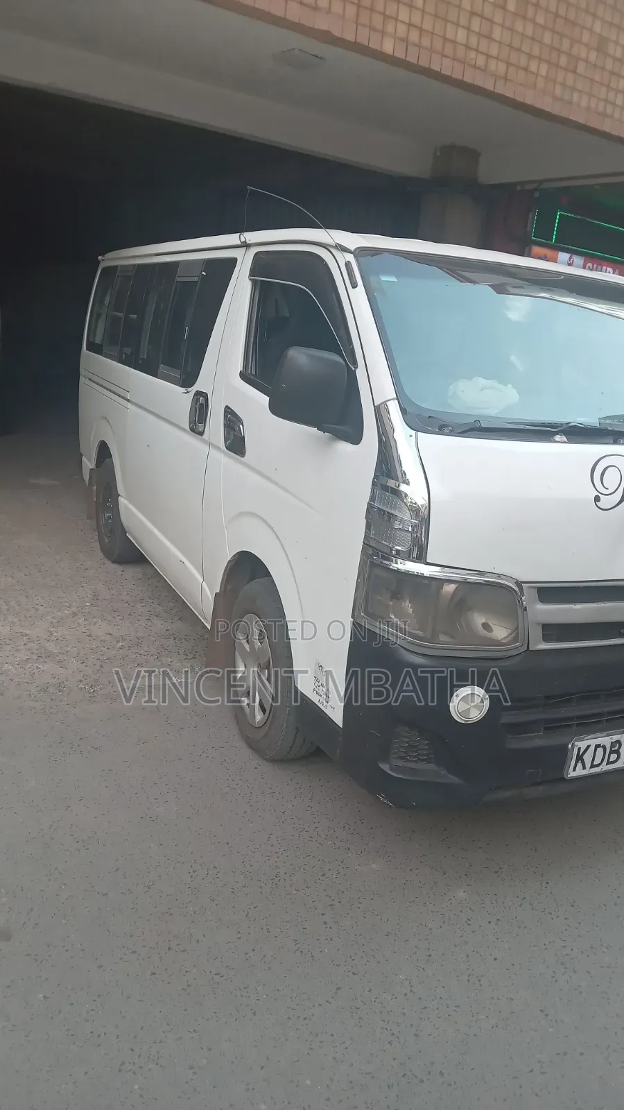 New Toyota HiAce 2014 White