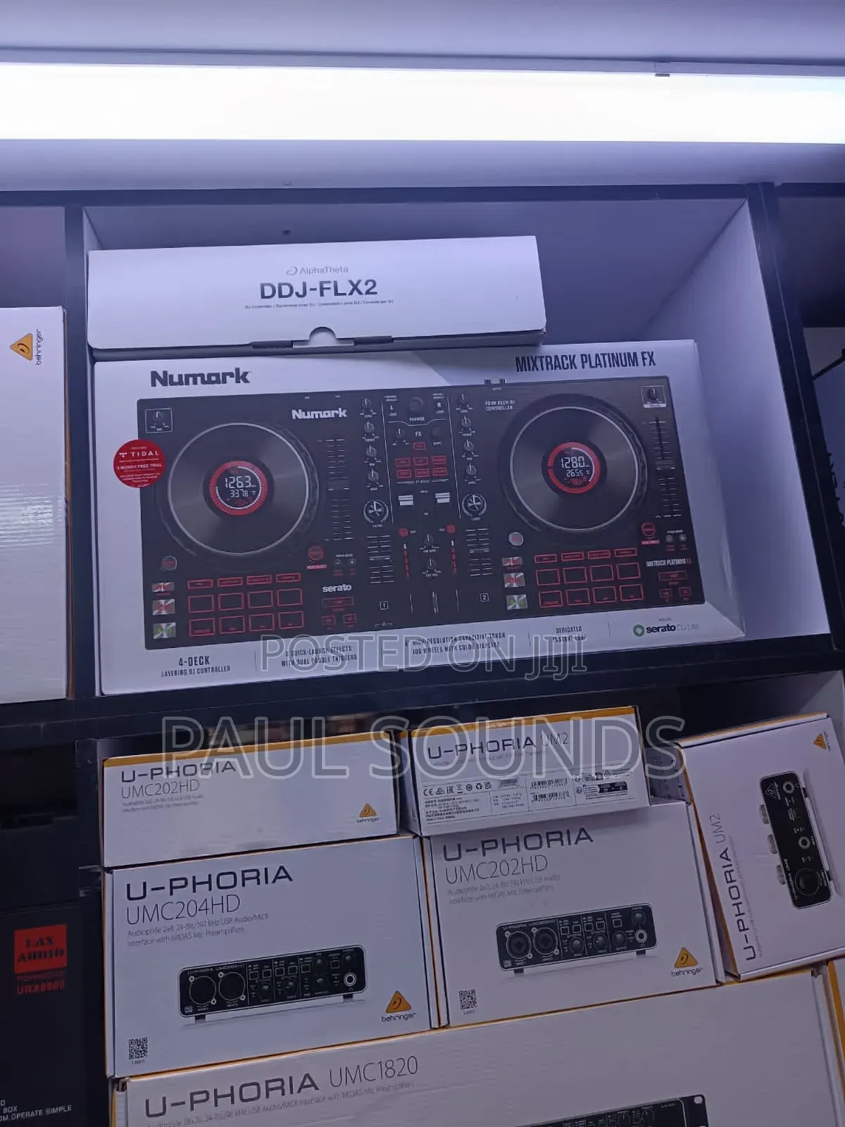 Numark Mixtrack Platinum Fx 4-Deck Dj Controller