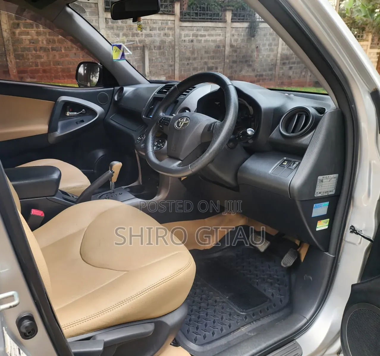 Toyota RAV4 2013 Silver