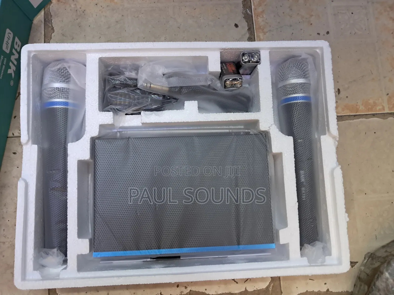 BNK Bk701 VHF Dual Channel Wireless Microphone System
