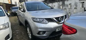 Nissan X-Trail 2015 Silver