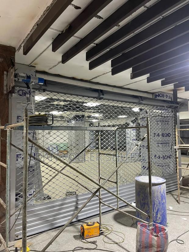 Remote-Controlled Garage Roller Doors Description: - thumbnail 2