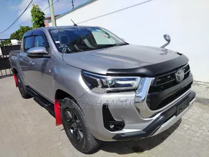Toyota Hilux 2020 Gray
