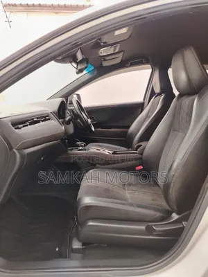 Toyota Hilux 2020 Gray