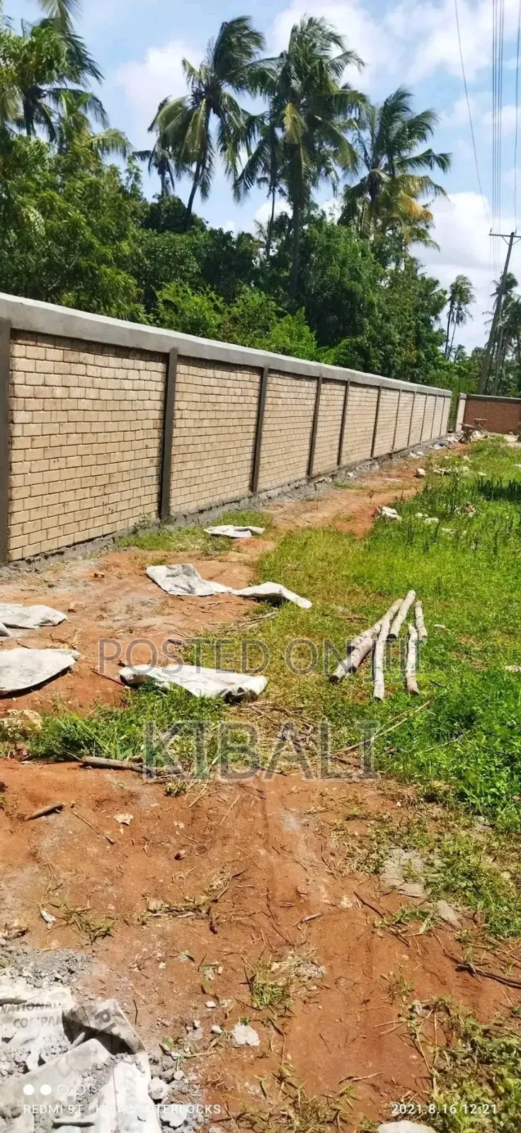 Bricks for Perimeter Wall Construction
