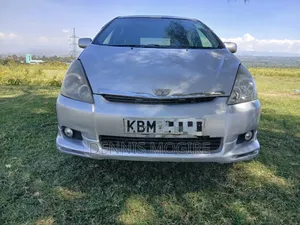 Toyota Wish 2004 Silver