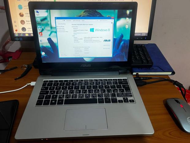 Laptop Asus VivoBook S301LP 4GB Intel Core i3 HDD 500GB