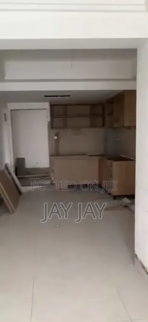 Looking for a Female Interior Designer for Airbnb Setup