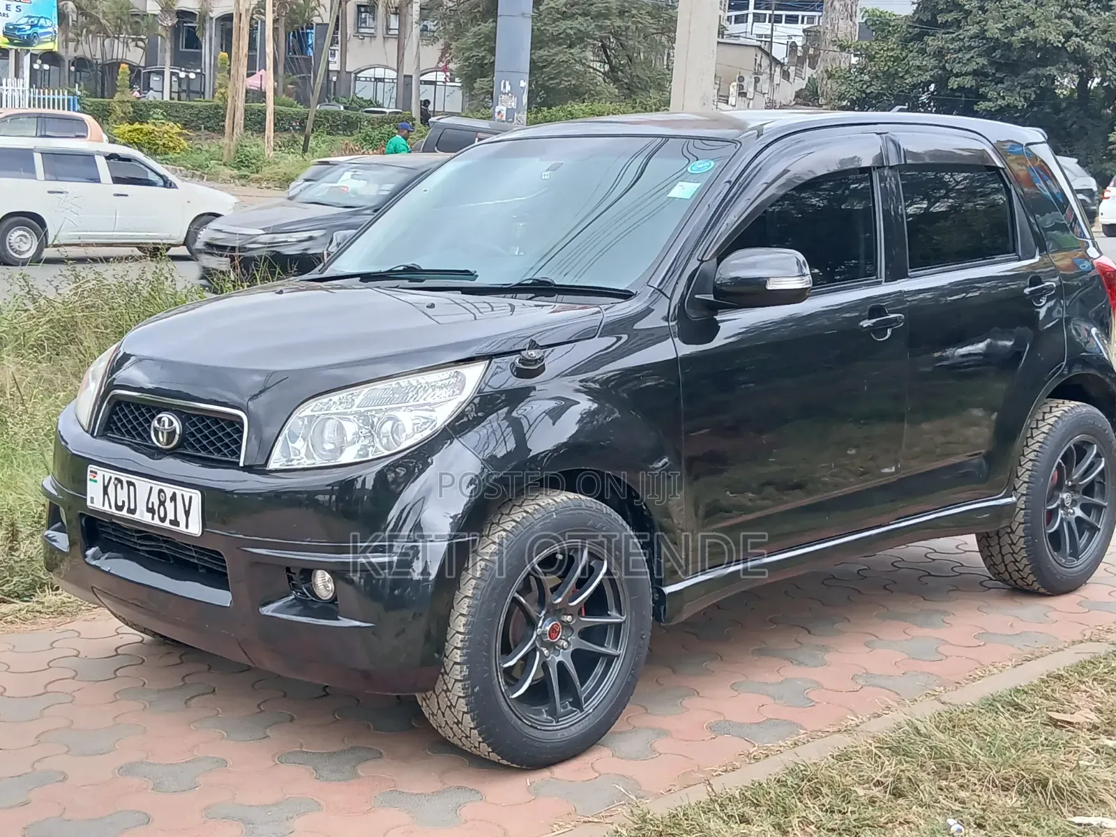 Toyota Rush 2010 Black