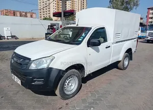 Isuzu D-MAX 2014 White