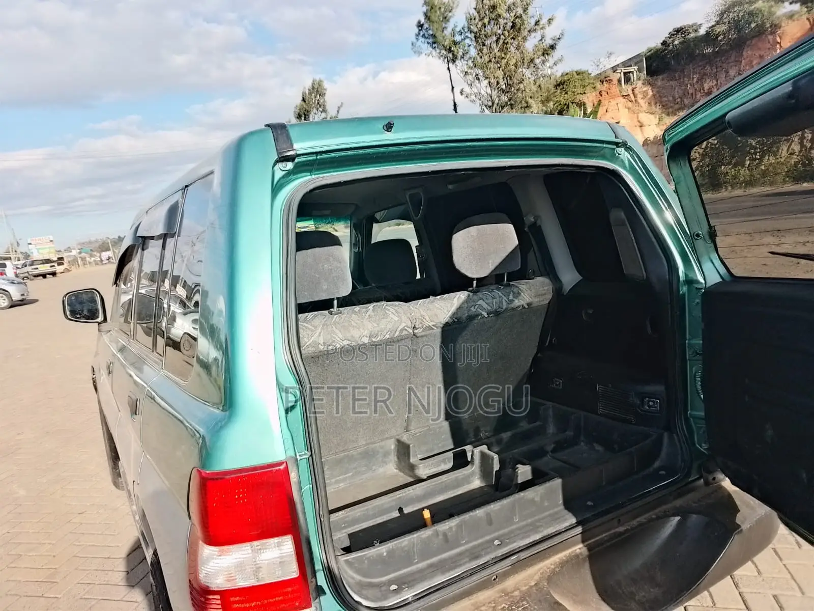 Mitsubishi Pajero 2000 Green