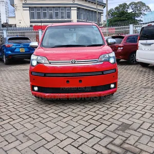 Toyota Spade 2019 Red
