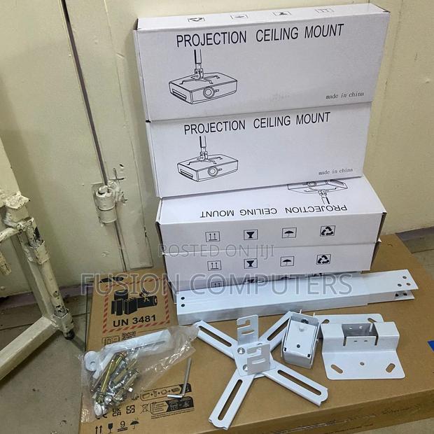 Projector Ceiling Mount - thumbnail 2