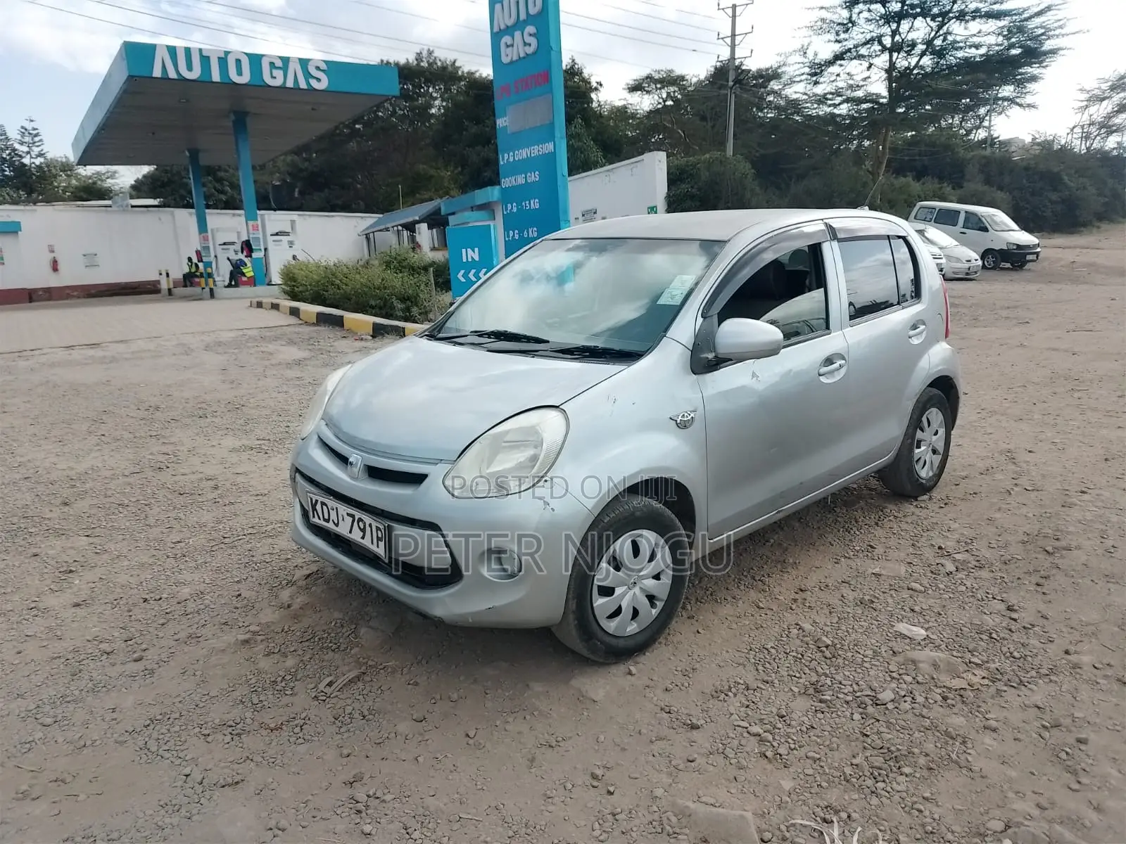 Toyota Passo 2015 Burgundy