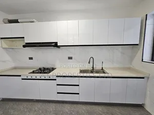 2bdrm Apartment in Valley Arcade for rent