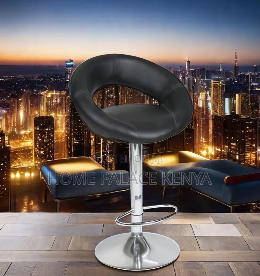 Bar Stool: Moon Shape Vintage High Bar Chair
