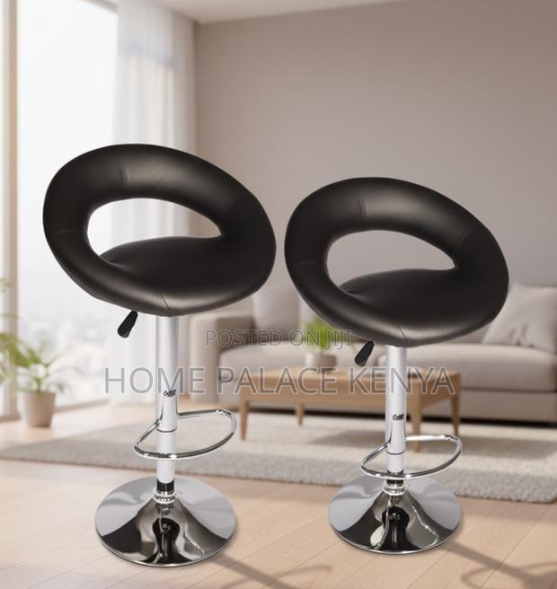 Bar Stool: Moon Shape Vintage High Bar Chair - thumbnail 10