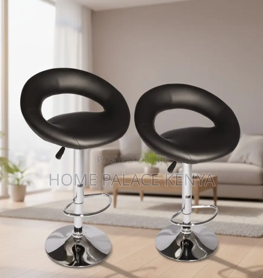 Bar Stool: Moon Shape Vintage High Bar Chair