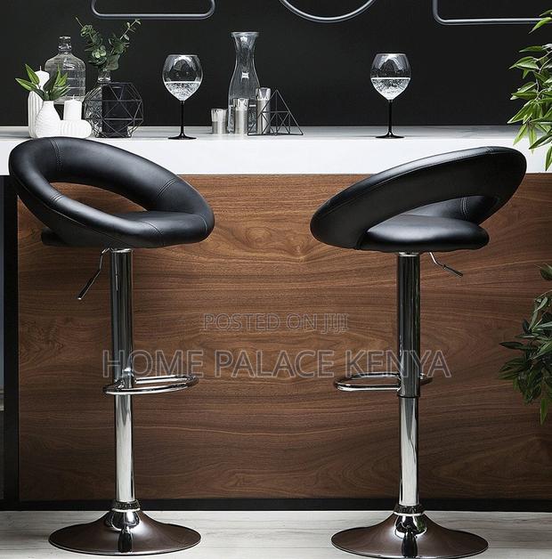 Bar Stool: Moon Shape Vintage High Bar Chair - thumbnail 11