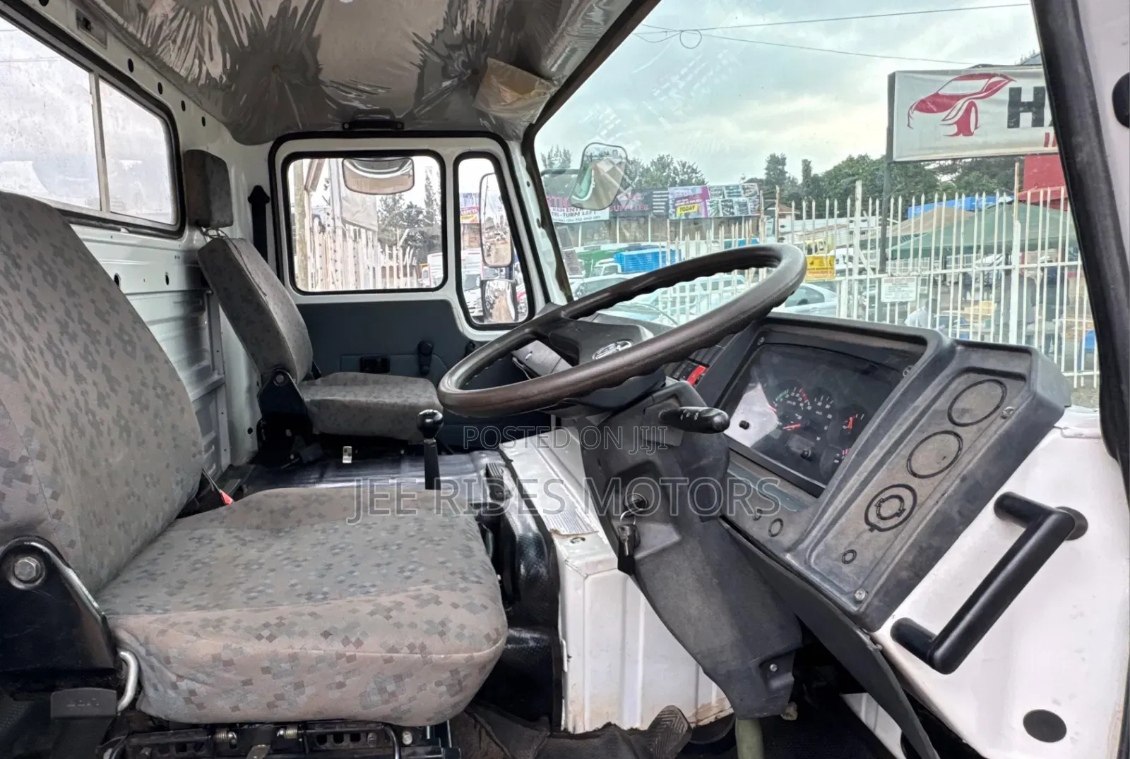 Tata Bogii Tipper 2516 Year 2025