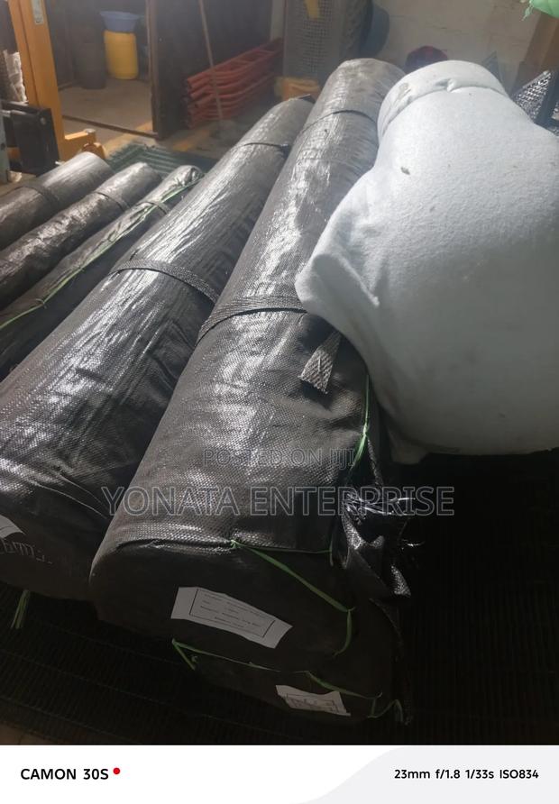 Heavy Duty 300gsm Geofabric Membrane