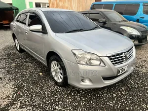 Toyota Premio 2015 Silver