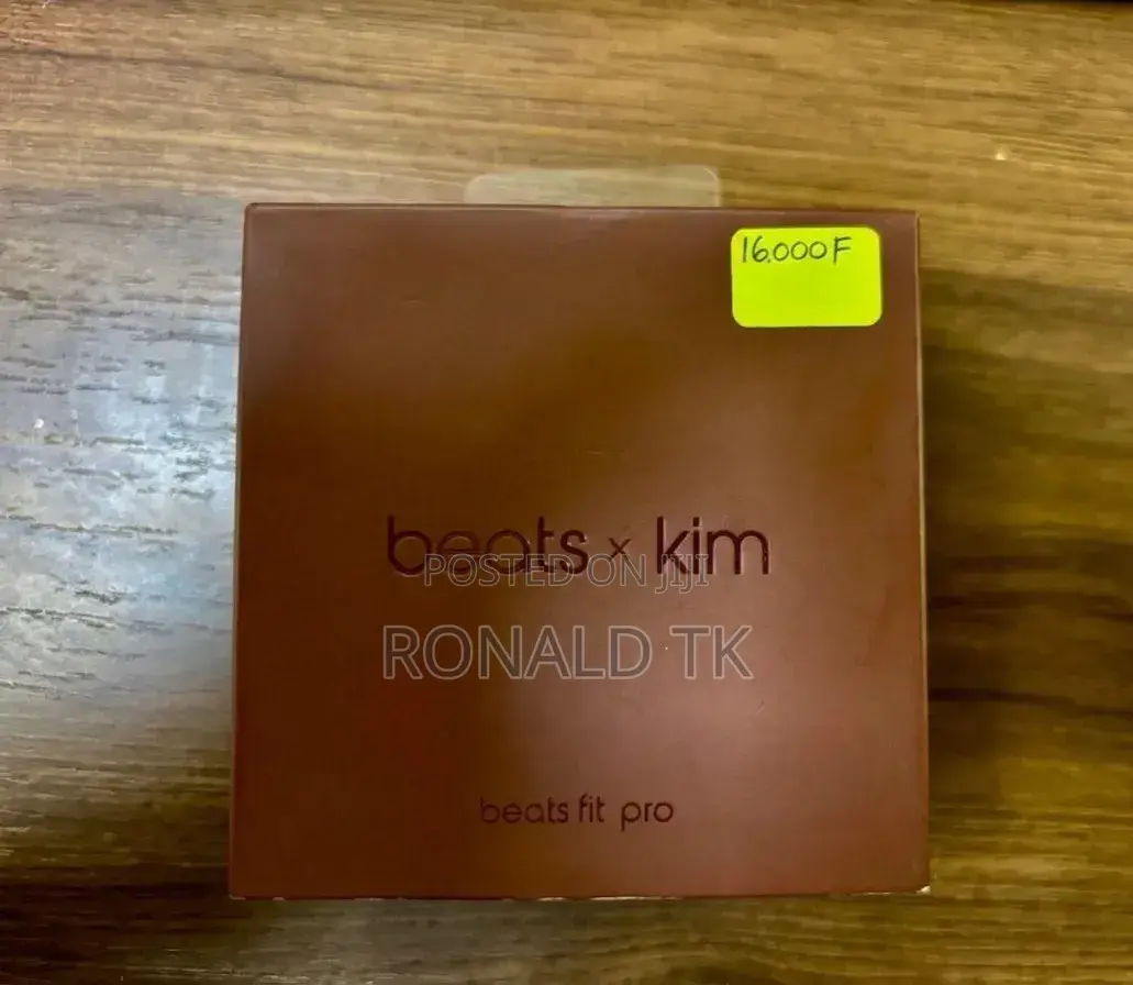 Beats Fit Pro X Kim