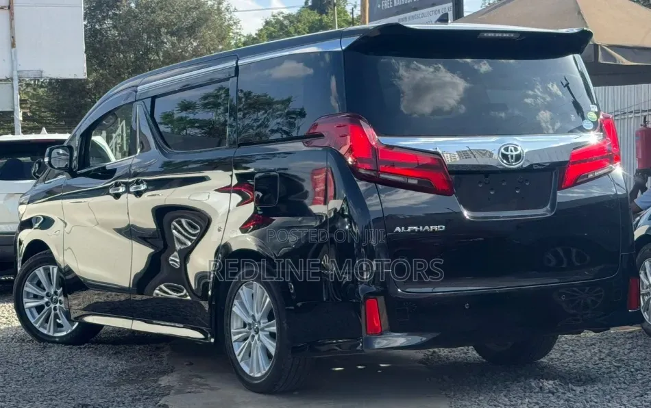 Toyota Alphard 2.5 Petrol FWD 2018 Matt Black
