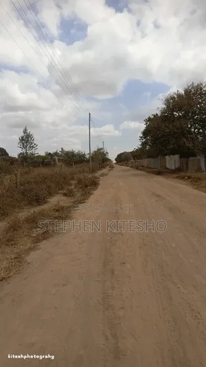 One Acre for Sale Loitoktok Kimana Area Near Penety