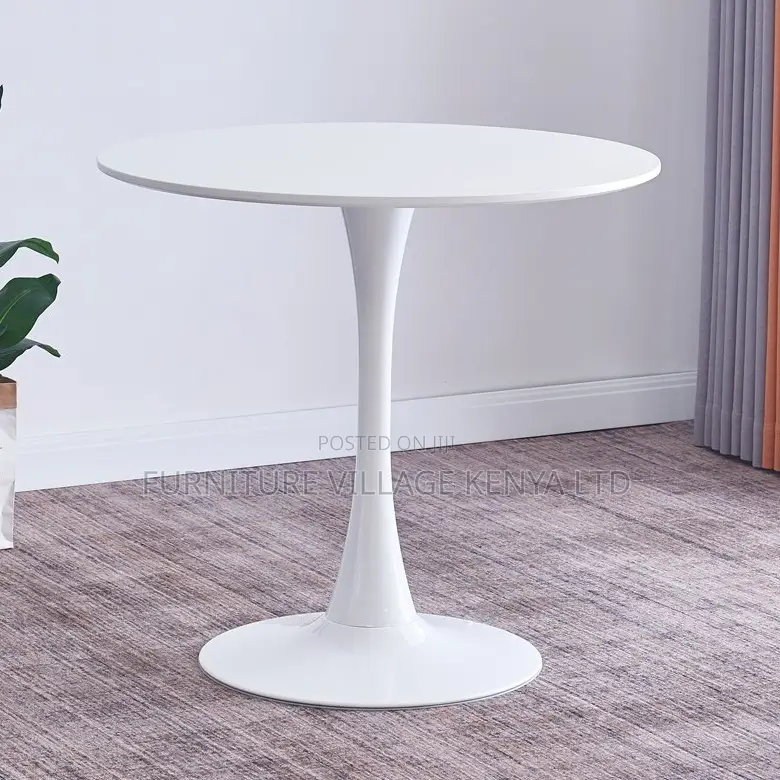 Round Home Eamess Dining Table