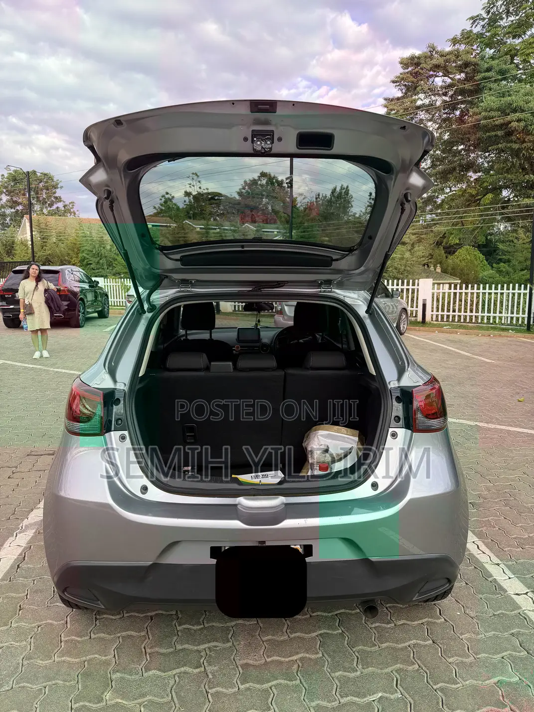 Mazda Demio 2016 Silver