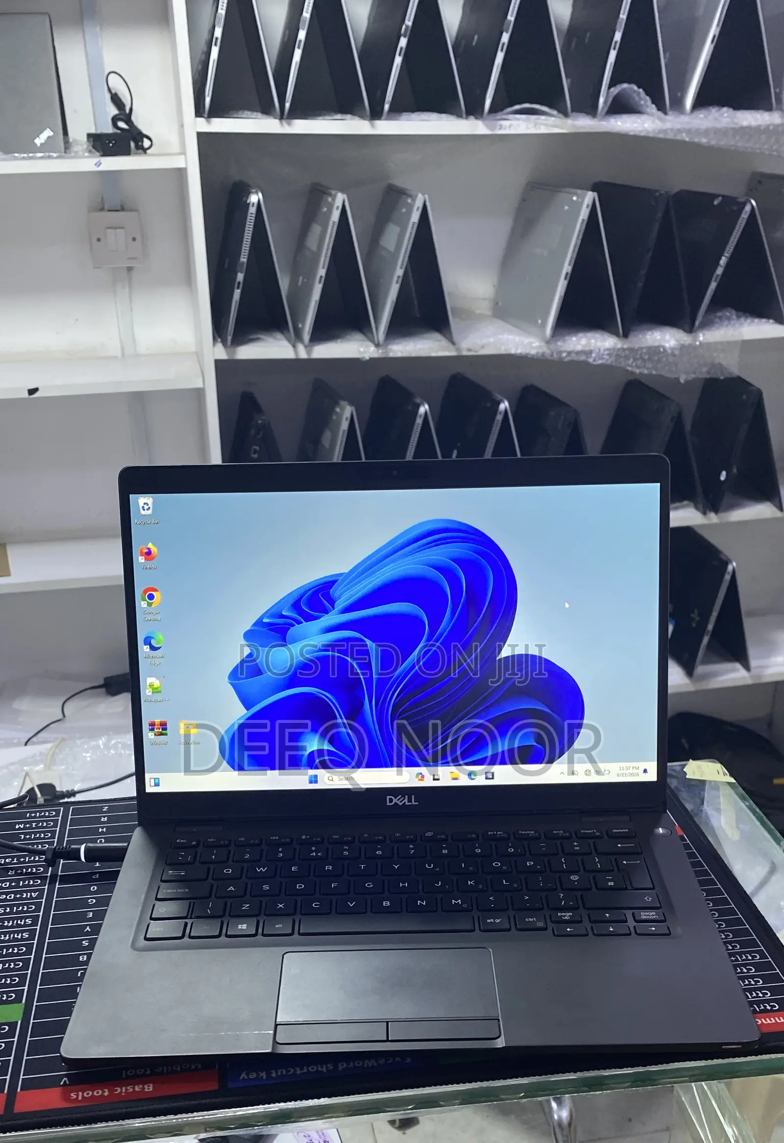 Laptop Dell Latitude 5300 8GB Intel Core i5 SSD 256GB