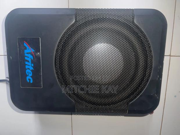 Boschman Amplifier and Underseat Woofer - thumbnail 4