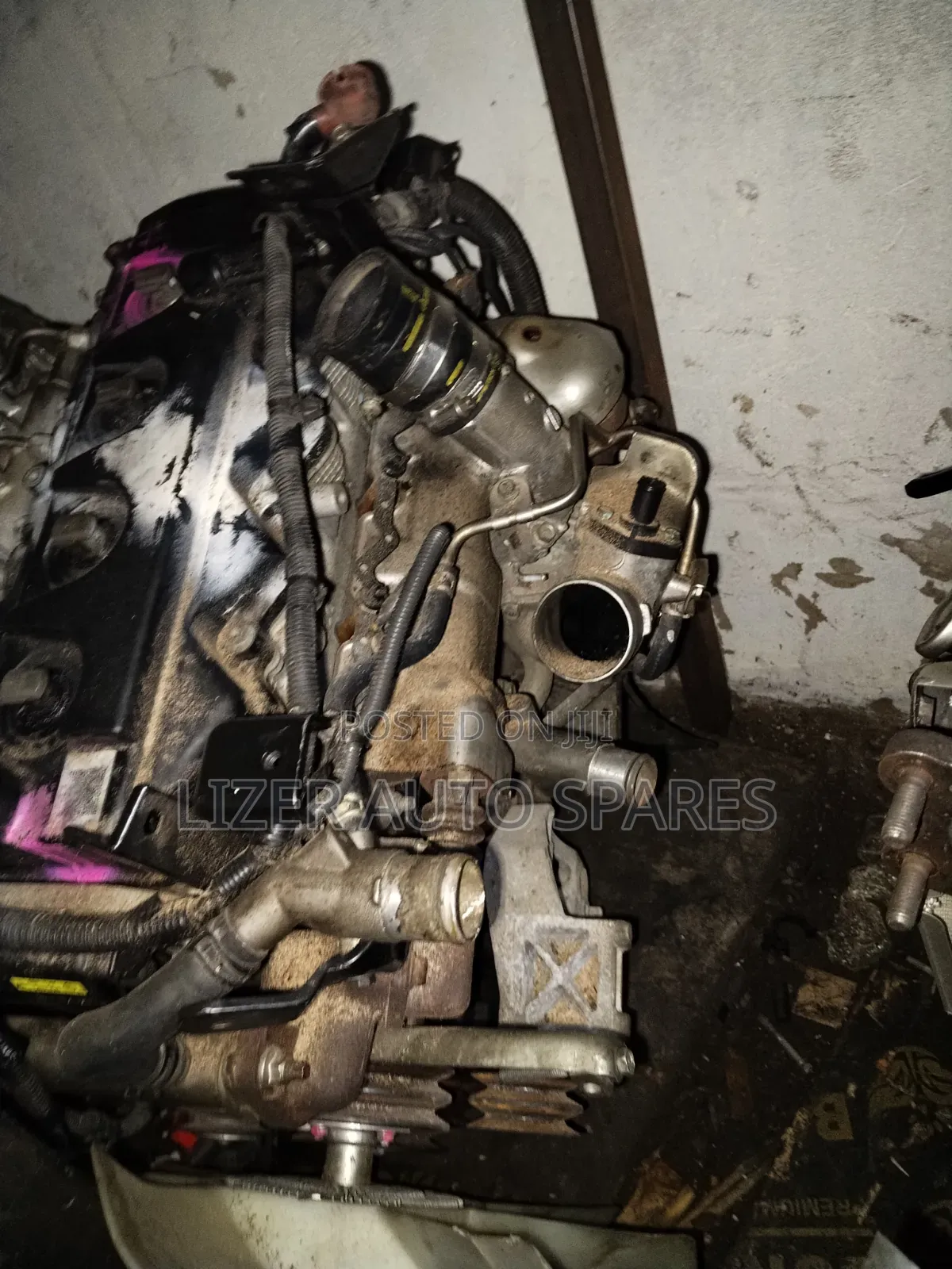 Engine Yd25 Nv350
