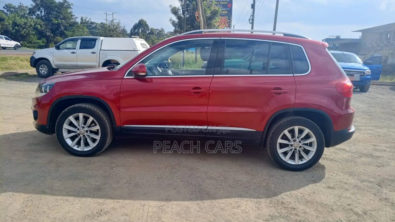 Volkswagen Tiguan 2011 Red