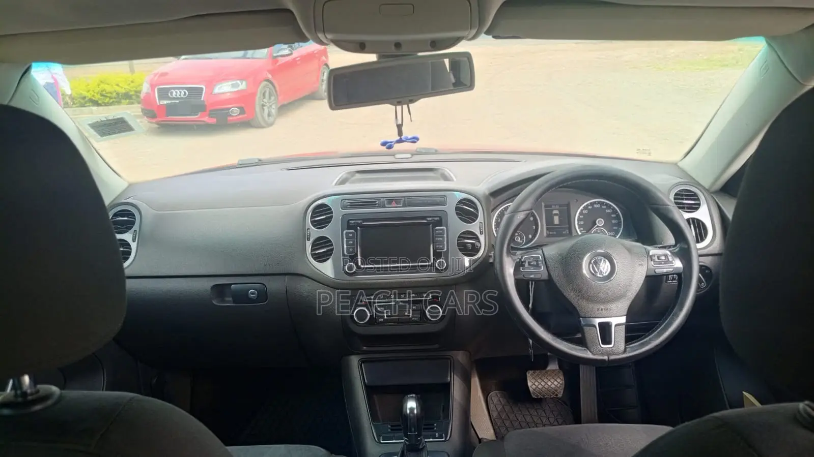 Volkswagen Tiguan 2011 Red
