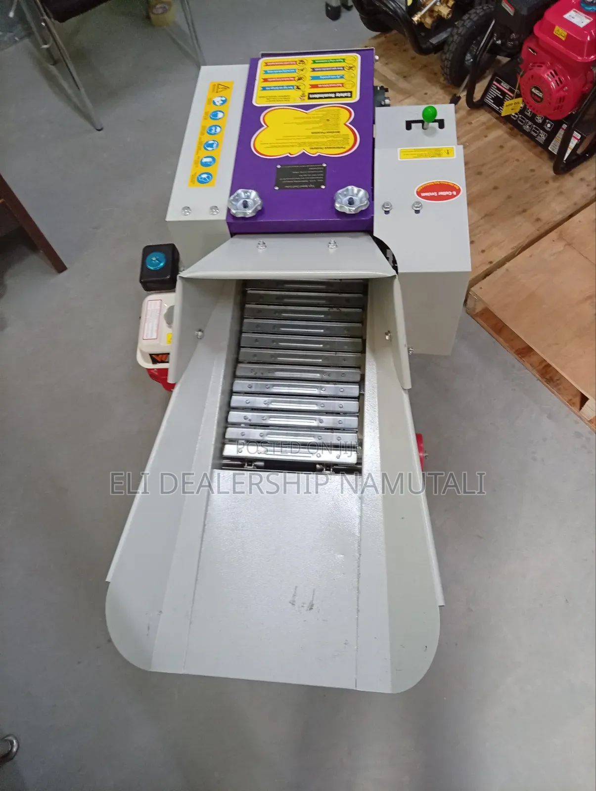 Livestock Feed High Speed Chaff Cutter Machine /High Output 600kg/Hr