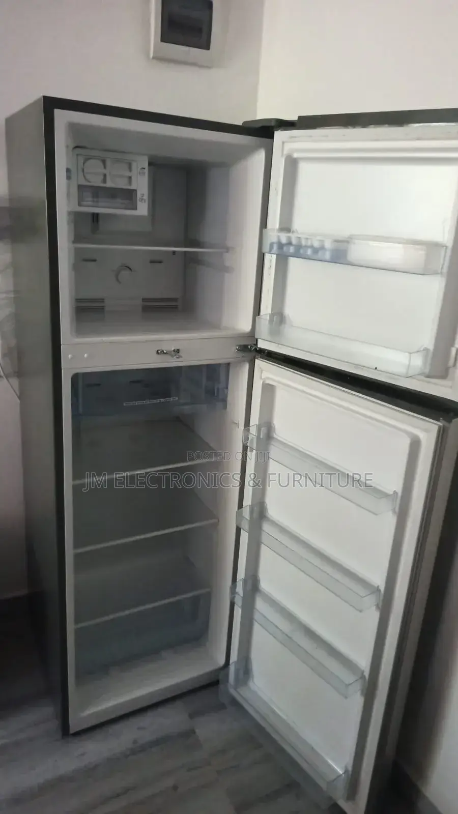 Ramtons Rf/317 No Frost 243l Double Door Fridge + Fridge Guard