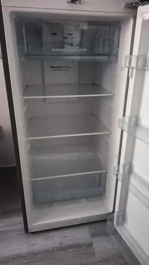 Ramtons Rf/317 No Frost 243l Double Door Fridge + Fridge Guard