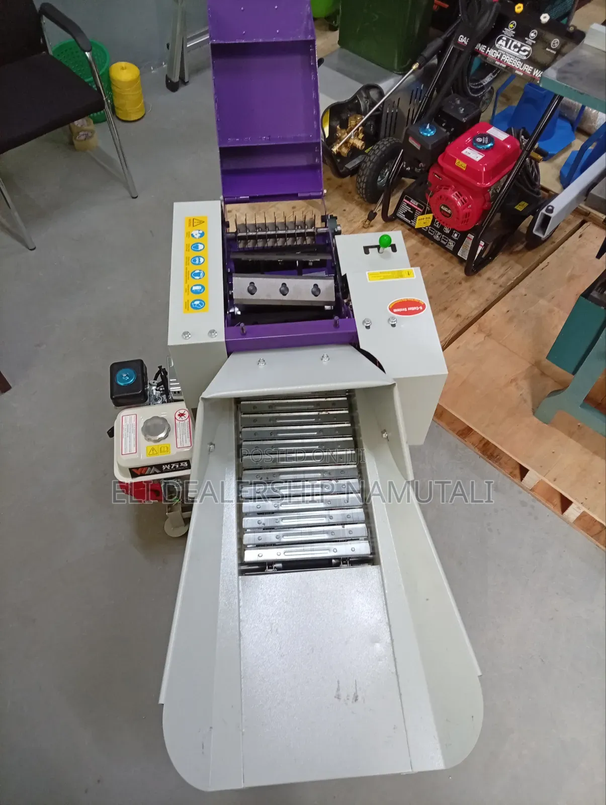 Chain-Feed Chaff Cutter for Corn Stalks, Wheat Straw Grass