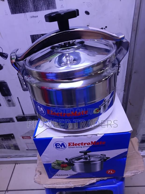 7 Litres Electromate Pressure Cooker